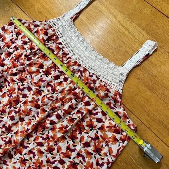 Torrid Sz XL Gauze Crochet Neck Tank Top Blouse Pullover Straps Floral Loose Fit - Picture 7 of 9